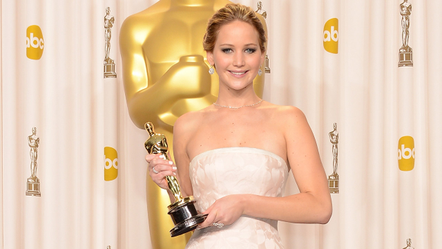 Illustration for article titled Here Are 7 Pics Of The Jen Larry Girl You Love!